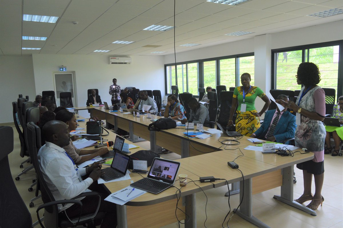 AfricaCDC's tweet photo. Management of Public Health Events and Emergencies

Simulation exercise on the multisectoral response to a zoonotic public health emergency.
Yaounde - Cameroon, 29 October 2019. 
@AfricaCDC #MoPH #Cameroon https://t.co/Ugs4HDyEuP