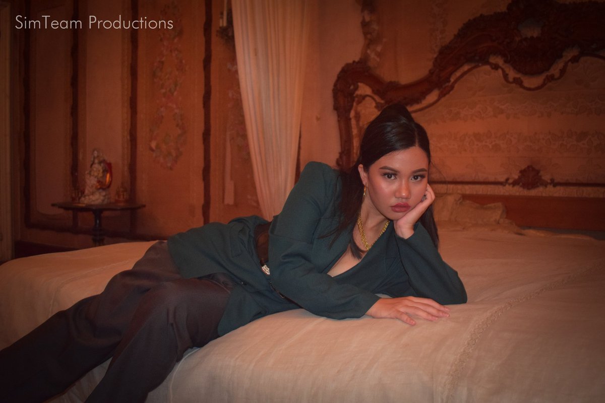 simteamprod's tweet photo. La Belle Débutante
|11.11.19|
#SimTeamProductions https://t.co/hRyIDRyMZ2