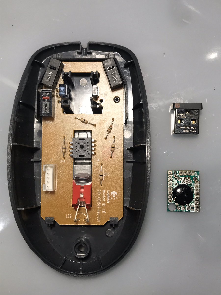 CyberAntani's tweet photo. How ironic... a Logitech WIRED mouse weaponized with a Logitech WIRELESS dongle and an USB HUB to get a #USBsamurai 🔥
#LOGITacker
#HardwareImplants #AirGapBypass https://t.co/f5X0ih3htR