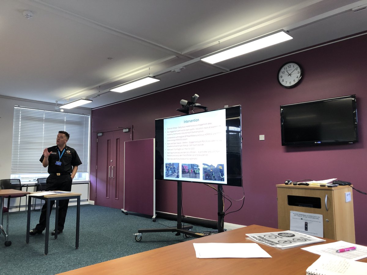 PSOSLevenmouth's tweet photo. Wee day oot in the Capital to present oor #ImprovingLevenmouthTogether 🤝 project to #ASBOF delivered by oor Insp Docherty & @steven_michie from @fire_scot
#PartnershipWorking
#AwfyGaid
#StayTunedForTheResults 😍
@SCSN2 @safeinfife @FifeCouncil @PSsafercomms @FifePolice https://t.co/0VTpkzehDh