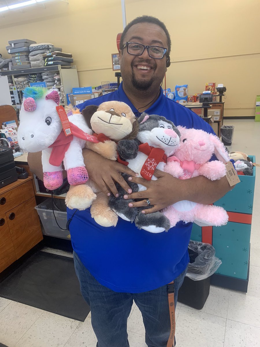 Chance and Friends are back!! $5 and proceeds go to #petsmartchatities to help homeless pets find homes! #chanceandfriends #petsmart #tistheseason