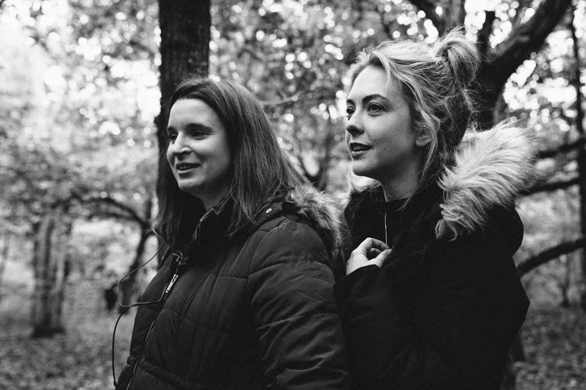 Women in film 💥💥 Meet Millie Marsh &amp; Libby Hopper our Producer &amp; Executive Producer on #SUNITATHEFILM 📸<a href="/helenmurraypix/">Helen Murray</a>

#filmmaking #film #shortfilm #bts #location #female #femaleproduers #womeninfilm #femalefilmforce <a href="/BridgeWayFilms/">BridgeWay Films</a> @WDW_Ent <a href="/millie_marsh/">Millie Marsh</a> <a href="/LibbyJHopper/">Elisabeth Hopper</a>