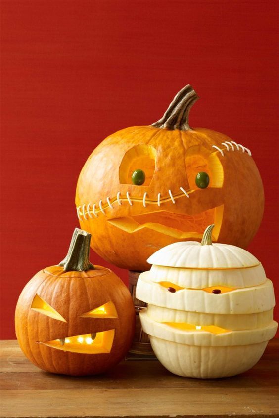 RobertLuffCo's tweet photo. Have you shared your carved pumpkin pictures with us yet? There's still time to enter our competition to WIN a Family Day Out #Pumpkinpickingpatch #Sompting #Halloween #Pumpkins https://t.co/TnVgjS0DA9