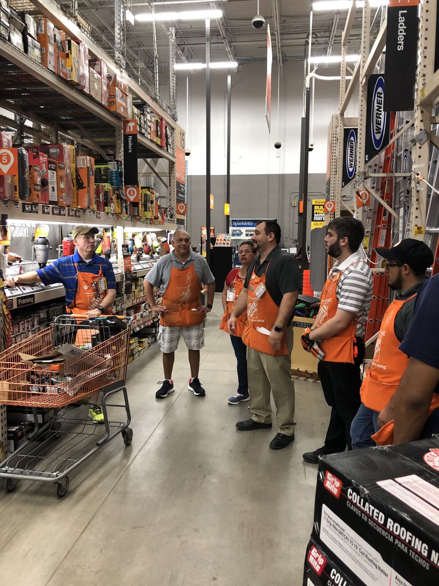 ASM Josh teaching BDP and OSA!!!! This is how a bay should look and this is how you do it!! What a start to the day!!!@ChrisSaltlife43 <a href="/DC2aj_77/">AJ</a> <a href="/FarberGary/">Gary Farber</a> <a href="/JarrodFarmer4/">Jarrod Farmer</a> <a href="/KarestenWebb/">Karesten Webb</a> <a href="/TWalker012/">Tricia Walker</a> <a href="/TWalker012/">Tricia Walker</a>