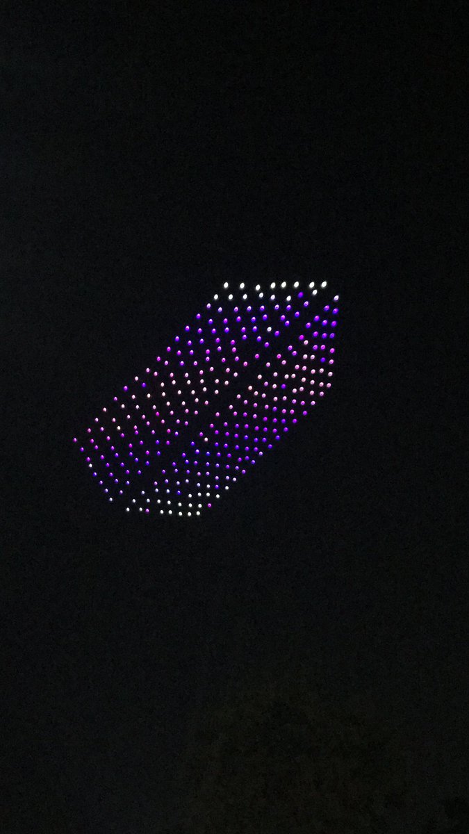 seoksnoww's tweet photo. these lights are us )”: we love you @BTS_twt  !!!!!  #SpeakYourselfTheFinal_D3 https://t.co/Ecvk95K46g