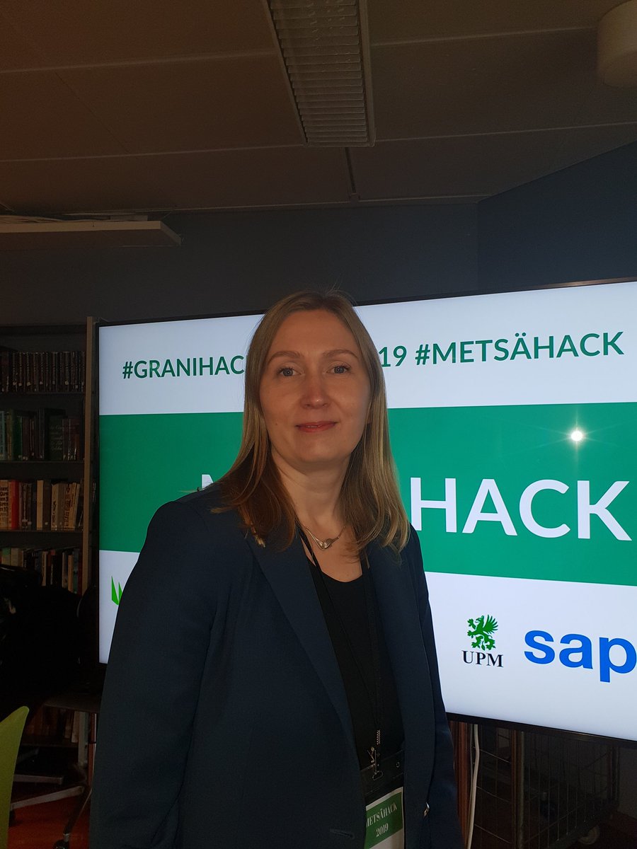 Tutkijatohtori Anne Quarshien mukaan #MetsäHack mahdollistaa vuoropuhelun tärkeän aiheen äärellä! Metsäteollisuuden yritysvastuun juuret ovat Suomessa.
<a href="/UniLUT/">LUT University 🚀</a> #MetsäHack2019 #GraniLukio #GraniHackathon2019