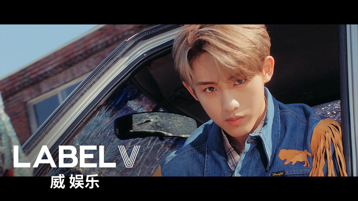 威神V(WayV) '天选之城(Moonwalk)' Music Video

-URL: youtu.be/UsaGgEjqNoE 

#WayV #WeiShenV #威神V
#KUN #钱锟 #WINWIN #董思成 #TEN #李永钦 #LUCAS #黄旭熙 #HENDERY #黄冠亨 #XIAOJUN #肖俊 #YANGYANG #刘扬扬