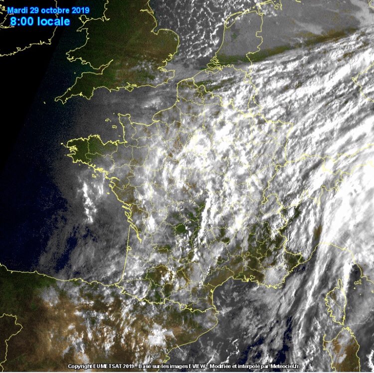 stormchaser_a81's tweet photo. Légère instabilité à l’étage moyen sur le sud toulousain donnant quelques gouttes qui n’atteignent pas le sol (virgas). Cumulification visible sur image sat @meteociel Avec le soleil encore bas, petit bout d’arc-en-ciel !#HeyMeteoFrance #Toulouse https://t.co/JkE0ARInRR
