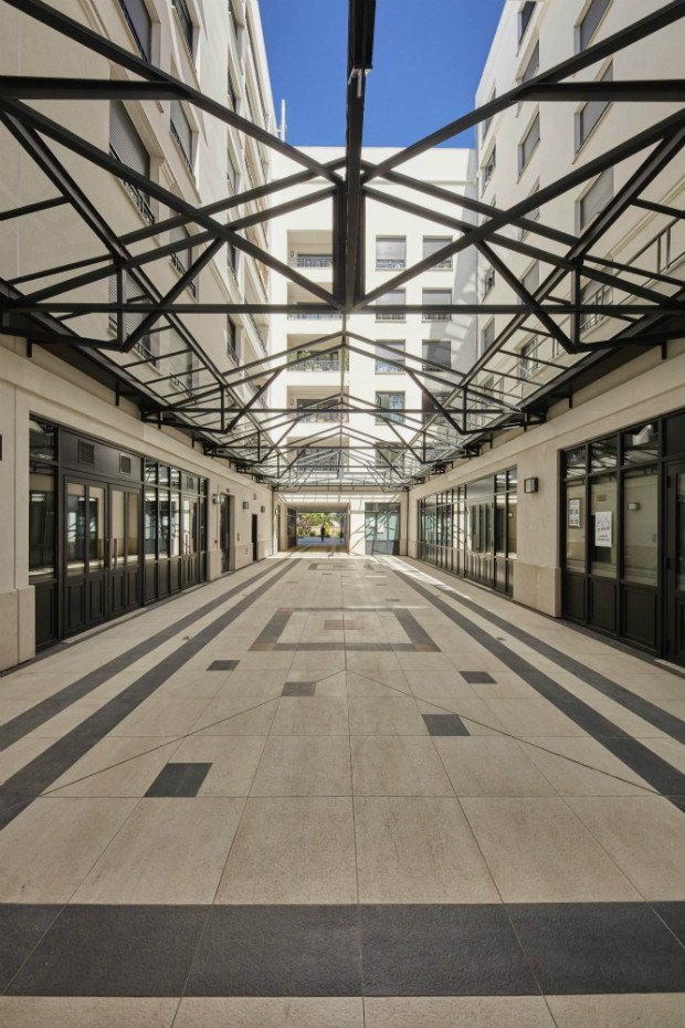 📍A <a href="/villedesuresnes/">Ville de Suresnes</a>, un ancien #hôtel ouvrier renaît de ses cendres pour devenir un #LogementSocial innovant et avec une mixité sociale équilibrée. ➡️demainlaville.com/lhistoire-loca…