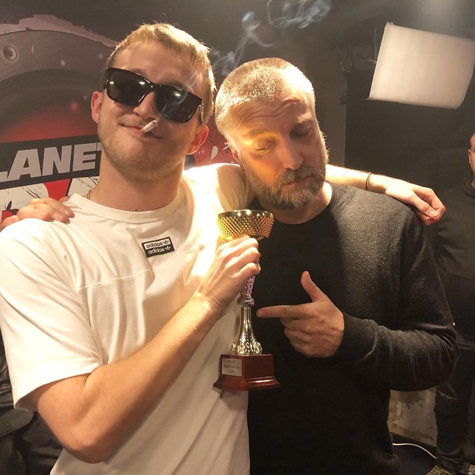 SkyrockFM's tweet photo. Pour la suite du son @mehdiradio te cale #JournalPersoII de @vald_ld sur #Skyrock !! 🔥 #NP #CeMondeEstCruel
🔊 https://t.co/80SMmalfU0
Et (re)découvre son Freestyle Cruel de 36'18" dans @Planete_Rap !! 🤯#ValdSurSkyrock #RecordBattu
🎥 https://t.co/sapgN17YTb https://t.co/H3GhzUix4Y