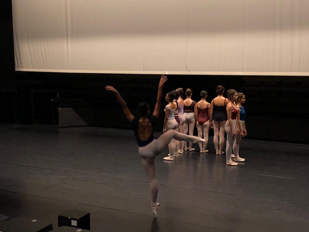 Fuescyl's tweet photo. Ensayando la coreografía que ha preparado para nosotros @Paolo Mohovich en la #EPDCYL Valladolid @AMPAepdcylva https://t.co/32wWo17qNI
