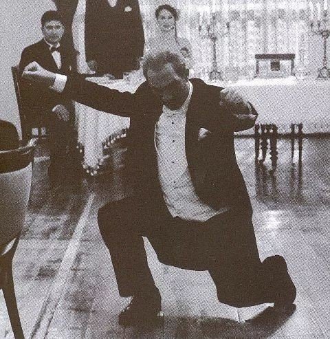 Dön gel biraz da cennet özlesin seni.