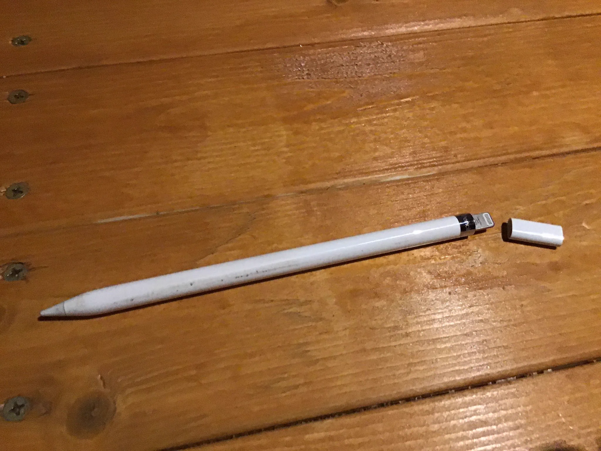 @sulpoaN あっぽーぺんの箱の中に普通に充電するアタッチメント？がついてたからそれで充電してるけど 