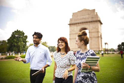 HEGoingGlobal's tweet photo. Would you like to provide opportunities for your students to understand and engage with China? #GenerationUK are looking for UK HEIs to partner with to enable this goal to be achieved. Apply here https://t.co/PFNq7LBuwM #HigherEd https://t.co/6QWleieDNo