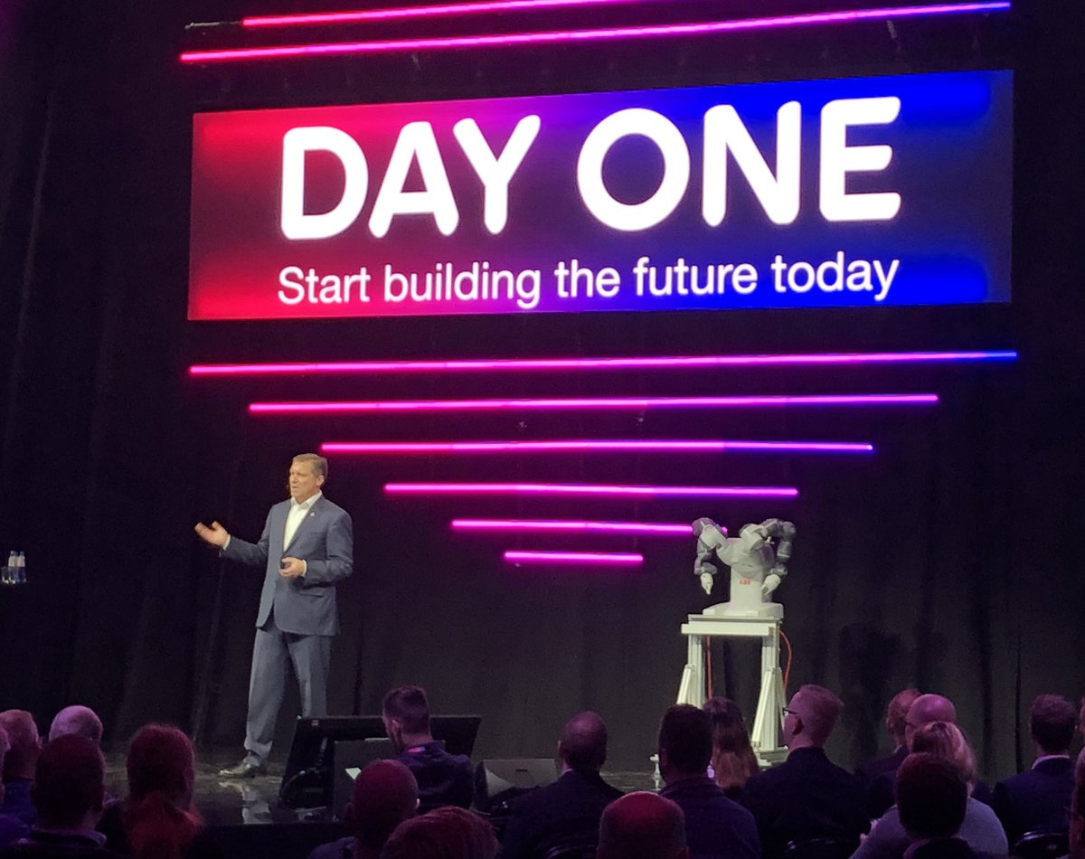 TuulaHei's tweet photo. There is no such thing as zero cybersecurity risk. ”Try to get hacked in order not to get hacked” says @martenmickos  on #teliadayone #HackerOne https://t.co/obzvDiUSQC