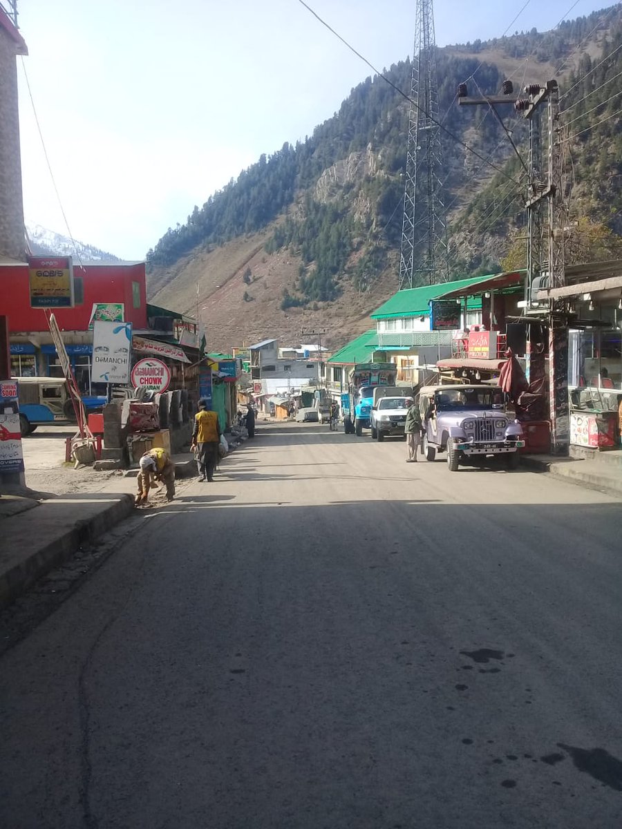 KaghanKgda's tweet photo. Daily Sanitation Activities in Naran by KDA Sanitation Staff @ShahramKTarakai @AtifKhanpti @DC_Mansehra @kptourism @PMRUKP @LocalGovtKP https://t.co/wxZl38tRto