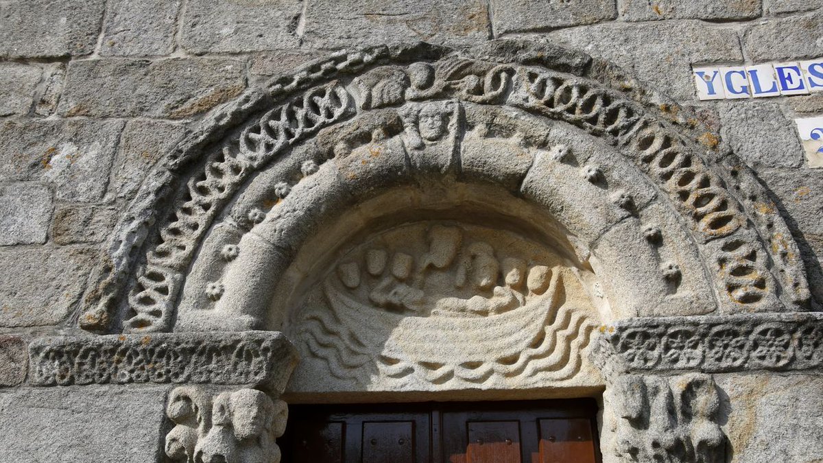 LA VÍA MARIANA, PURA AVENTURA 👣🚶Este fin de semana se celebro un simposio dónde trataron varios temas de la #rutaXacobea, entre ellos la recuperación de la #ViaMariana‍ 🏞 #JoseAntoniodelaRiera,divulgador del #CaminodeSantiago estubo allí 👏 Más info 👉buff.ly/2Jl26Ik