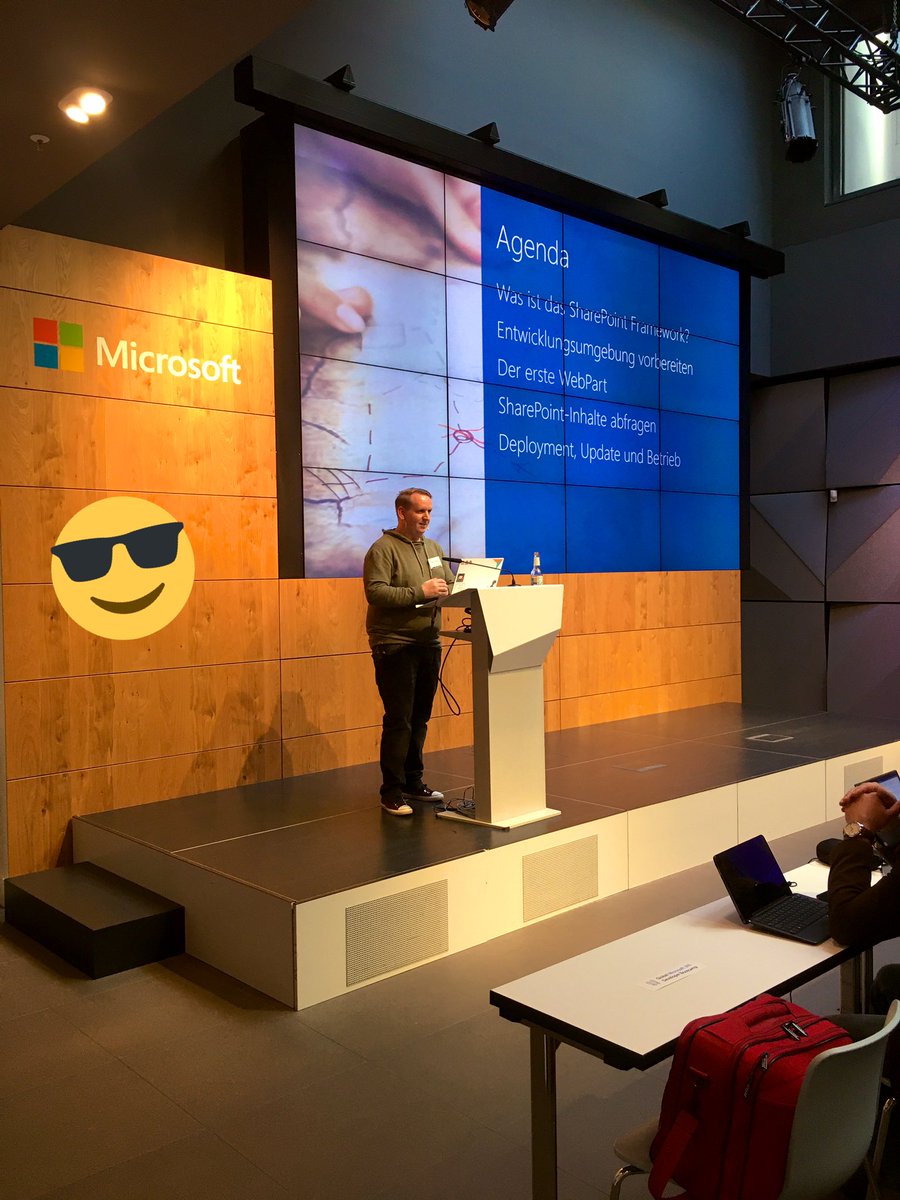 mysharepoint's tweet photo. Und los geht es @DanielLindemann startet mit dem #SharePoint Framework #gm365dbc #MicrosoftBerlin @itacscdv https://t.co/V3orJxaEHR