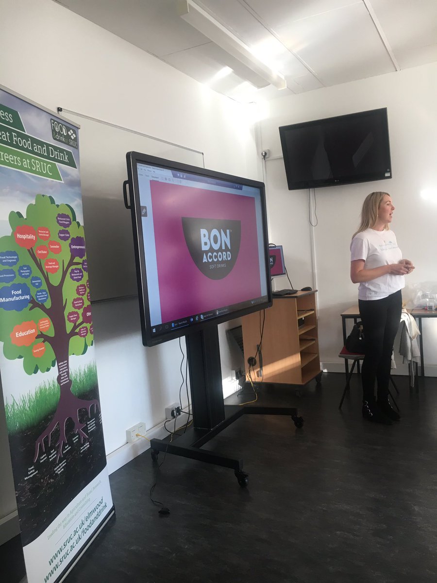 SRUCHospitality's tweet photo. Great afternoon been inspired by Karen @bonaccorddrinks for @SavourStAndrews chefs taster lunch this Sunday 12-4pm @OldCourseHotel you won’t be disappointed the new range of flavours are amazing ! @SRUC #sruchospitality https://t.co/mGdFnZh1oE