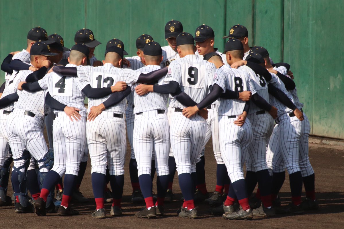 ট ইট র 高校野球人 鳥取城北 安定の強さ 初めて試合を生で見たのは今年の春の山陰大会 その時もテレビで見てたjohokuのマークを胸に戦う かっこいい選手たちがほんとにかっこよく見えた この日は新チームとなり甲子園をかけた大事な戦い 歴代受け継がれる