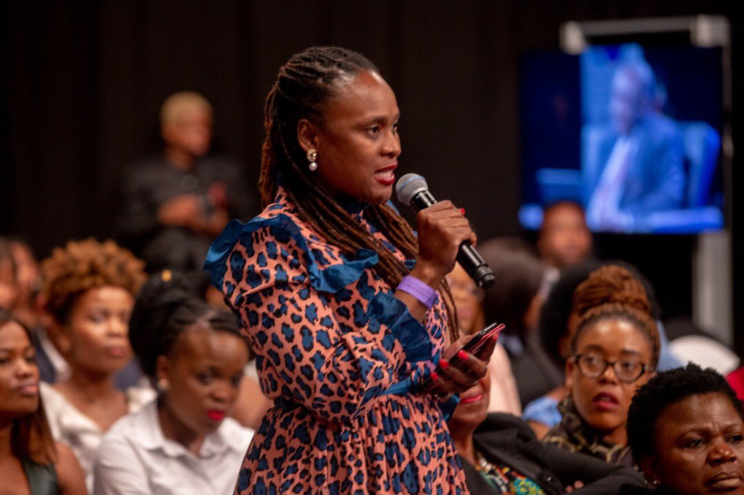 Kgotli_'s tweet photo. More Questions still coming in for Mr Pres. Also how heartbreaking are some of these questions? ☹️ #Bwasapresidentialdialogue #BWASA @BWASAEVENTS https://t.co/qsqTgXsyCO