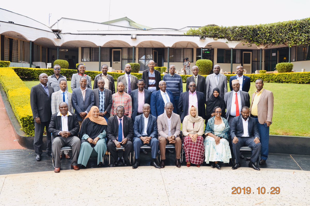 WasheKazungu's tweet photo. Marsabit County Executive Committee meeting on the development of a County Spatial Plan for Marsabit County.
Happening in Nyeri courtesy of the @EUinKenya-funded @FAOKenya Land Programme, in partnership with @NLC_Kenya.
#CSP
#LandGovernanceProgramme https://t.co/6V8K4w9Gom