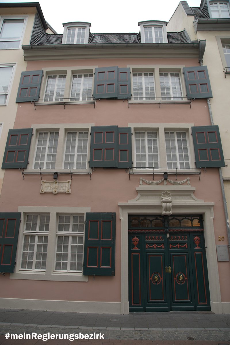 BezRegKoeln's tweet photo. Das #Beethovenhaus in der @BundesstadtBonn ist das #Geburtshaus von Ludwig van #Beethoven. Anlässlich des Jubiläumsjahres 2020 wird es -#gefördert u.a. durch die Bezirksregierung Köln- neu gestaltet. Die #Dauerausstellung ist inzwischen wieder geöffnet 🎼
#meinRegierungsbezirk https://t.co/cNKF7Fk8a1