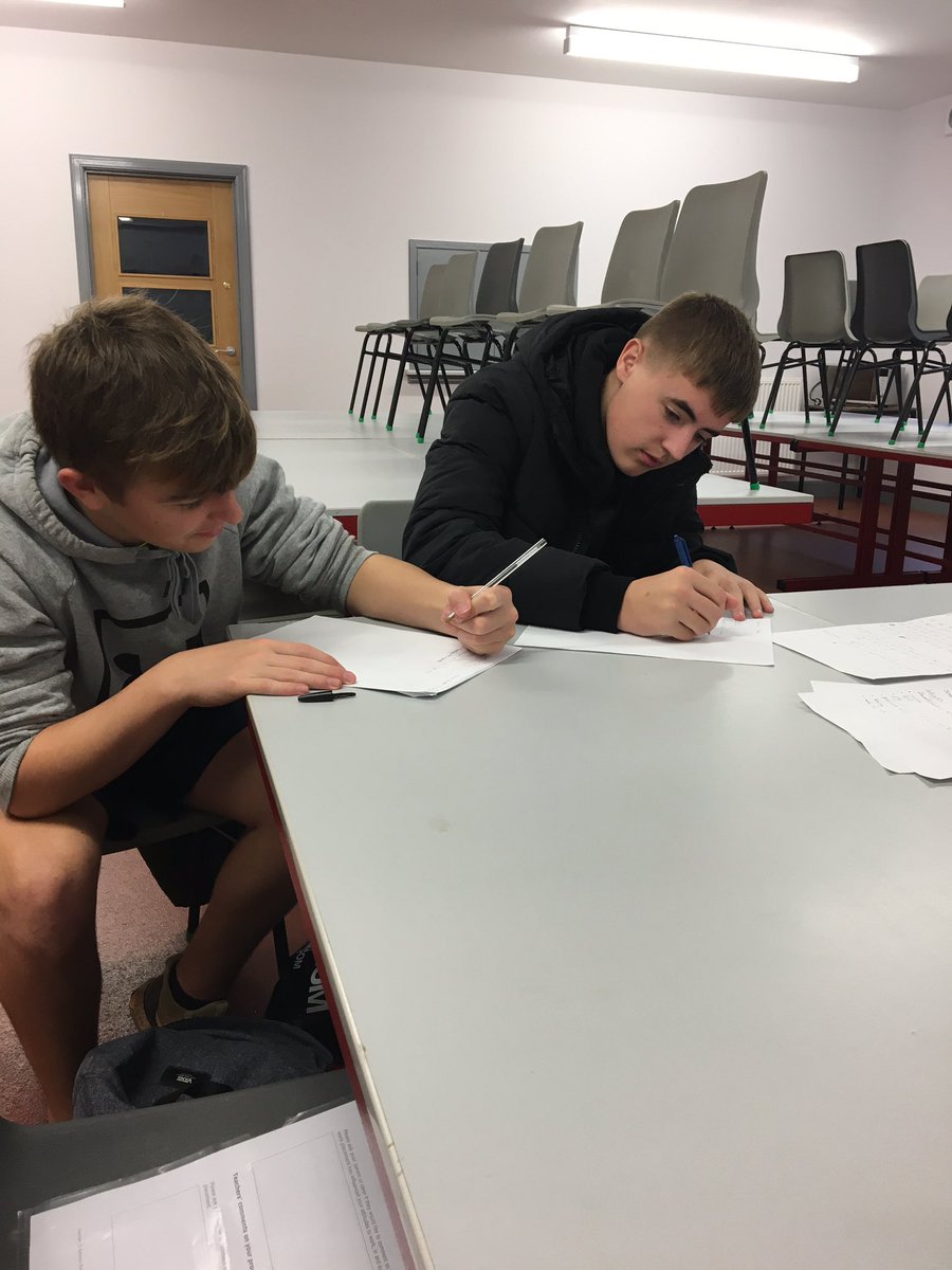 Work Experience week with S4 Pupils Duncan S and Dan F. Leading the S1/2 training last night, along with last years work experience pupil Finaly H. Focusing on go forward and support. Now planning gym and skills sessions this morning to deliver. <a href="/DYWBHS/">🐻Berwickshire HS Latest Career News!!! 🤝 📣</a> <a href="/BhsdunsH/">BHSDuns_HWB</a> @BHSDuns
