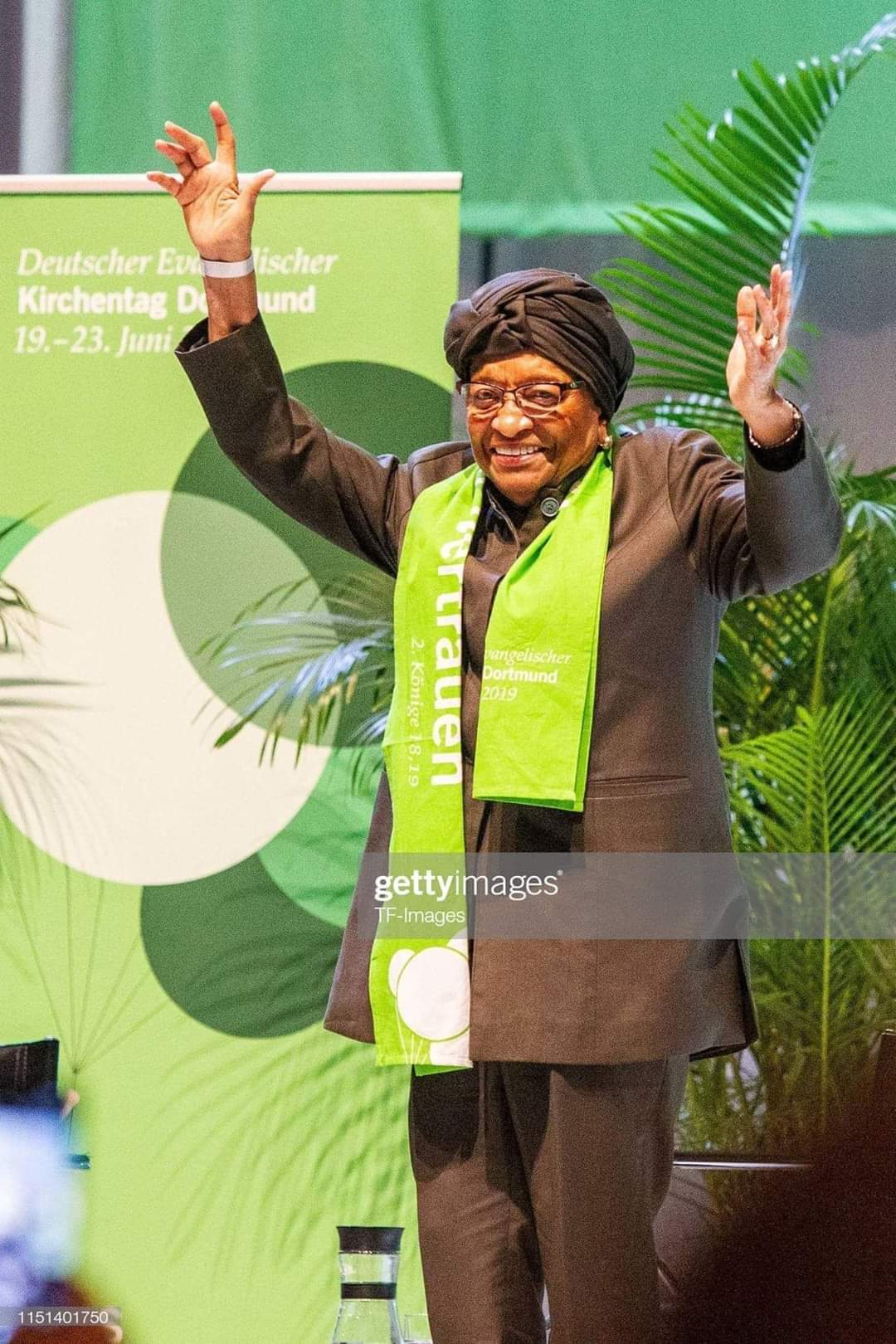 Happy birthday former president Ellen Johnson Sirleaf,I wish u endless more  years to come. 