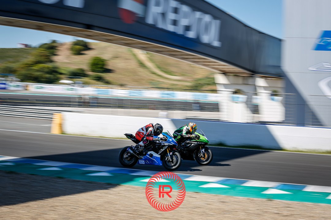 Race Week in Jerez circuit!!!! #esbkcetelem #esbk

Aun estas a tiempo de contratar nuestros servicios!!!!

@circuito_de_jerez <a href="/rfme_oficial/">RFME</a> 

#tusfotosencircuito #notodosonfotos #pmRR #pixmotorr