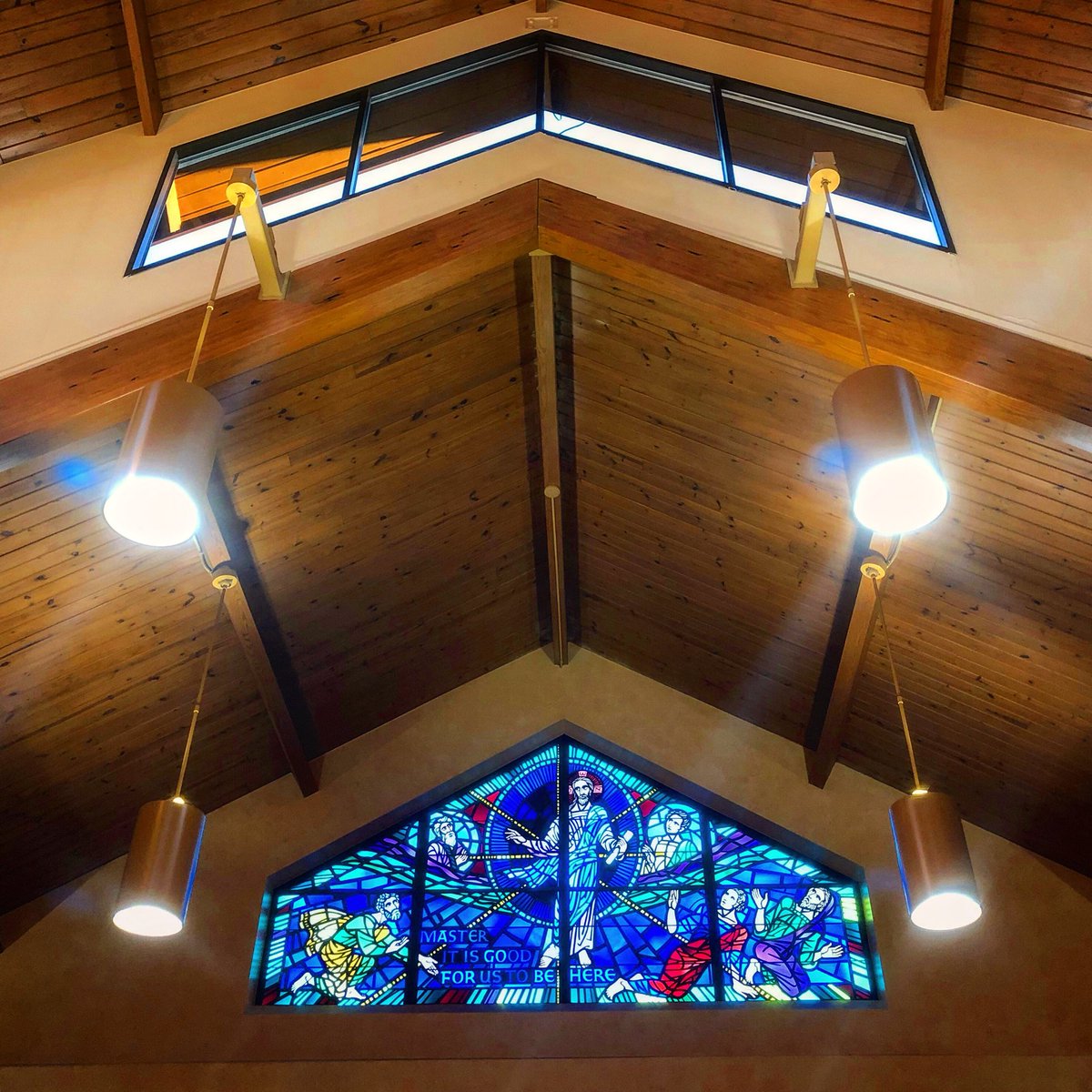 StMichaelsTroy's tweet photo. “Draw near to God and He will draw near to you.”
-James 4:8
#God #stainedglasswindow #church #believe #faith https://t.co/ogw6o3P8vl