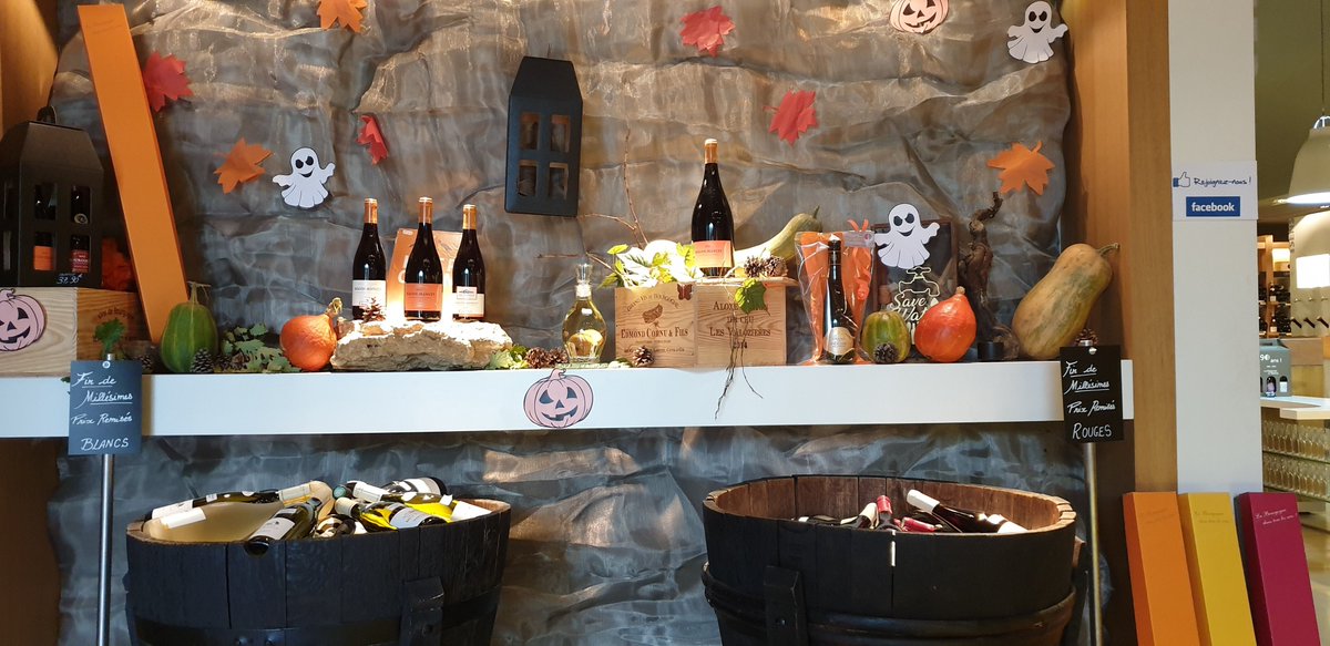 Venez fêter #HalloWine dans notre cave à #Tournus (71) et découvrir nos nouveautés mais aussi nos #Jéroboams de #PinotNoir et les nouveaux millésimes sur de nombreuses #appellations ! Avec toujours notre circuit Découverte des #VinsDeBourgogne accessible en visite libre GRATUIT