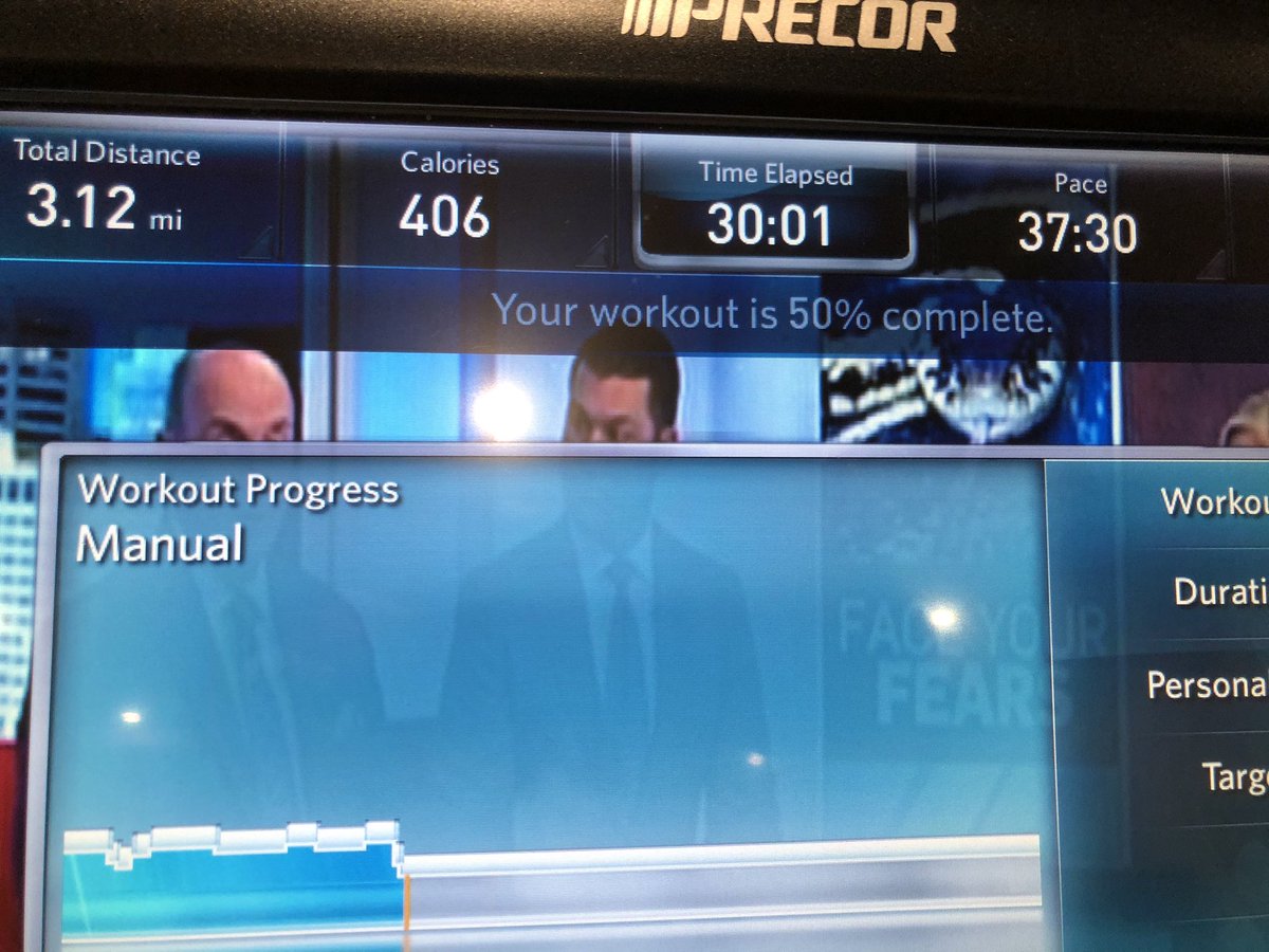 susan_kenworthy's tweet photo. Thank you for the motivation #movetober and @onepeloton !  Interval run for win on this Tuesday morning! https://t.co/PSe7LTUaMg