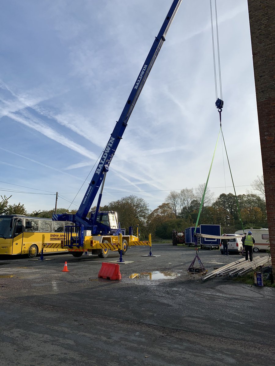 BaldwinConstruc's tweet image. Crane hire yesterday for Armadillo Engineering as they undertook test loading on some of their steelwork before it’s sent out to their client. 

If you’re needing to hire a crane quickly and affordably get in contact. 

01666 824832

baldwinconstruction.org.uk