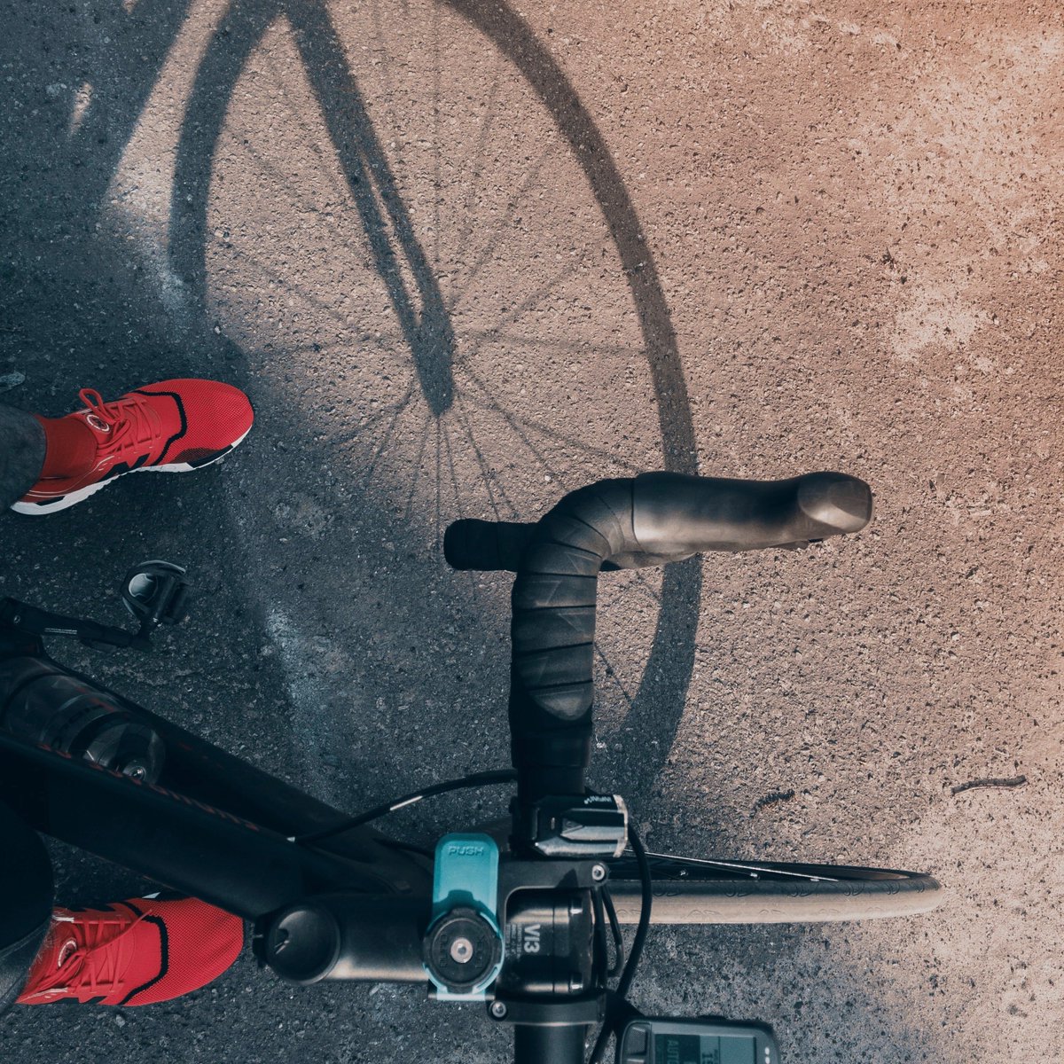 Light Blue Travel tweet media