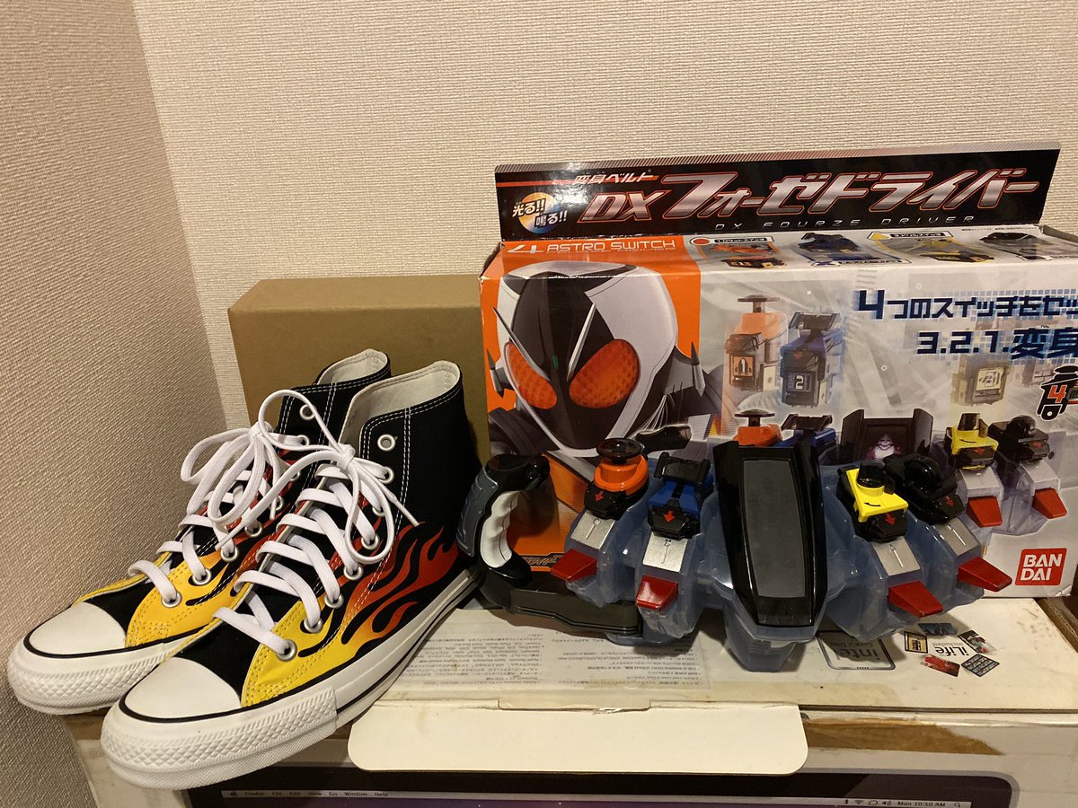 スカジャン 仮面ライダーフォーゼ 如月弦太朗 Mサイズ 中古 クリーニング済み スカジャン 仮面ライダーフォーゼ 如月弦太朗 Mサイズ