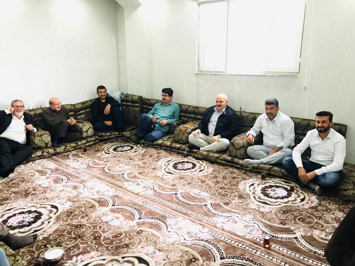 Gana Ülkesi ziyaretini beraber yaptığımız kardeşlerle anılarımızı yad ettik.Rabbim tüm kardeşlerden razı olsun.<a href="/OsmanGerem/">Osman Gerem</a>