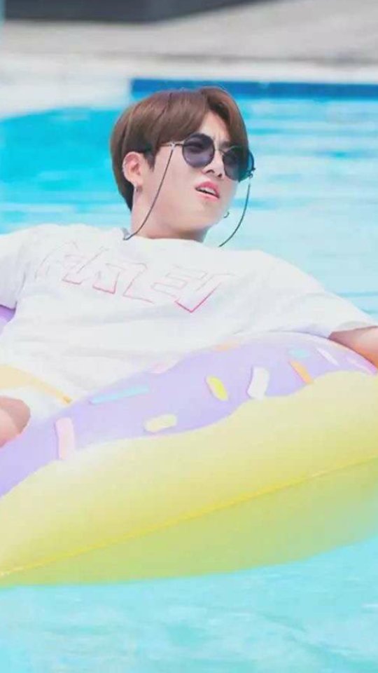 bts_some's tweet photo. When ur on holidays n u remember u have math homework to do before the end of the week : https://t.co/1XkxpPHQpf