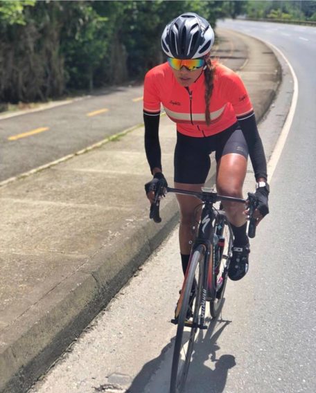 bellainsellaco's tweet photo. ¿Qué papel juega la critica y los comentarios positivos y negativos en los ciclistas?

https://t.co/YnN60LXnvC https://t.co/faUQVBrDI3