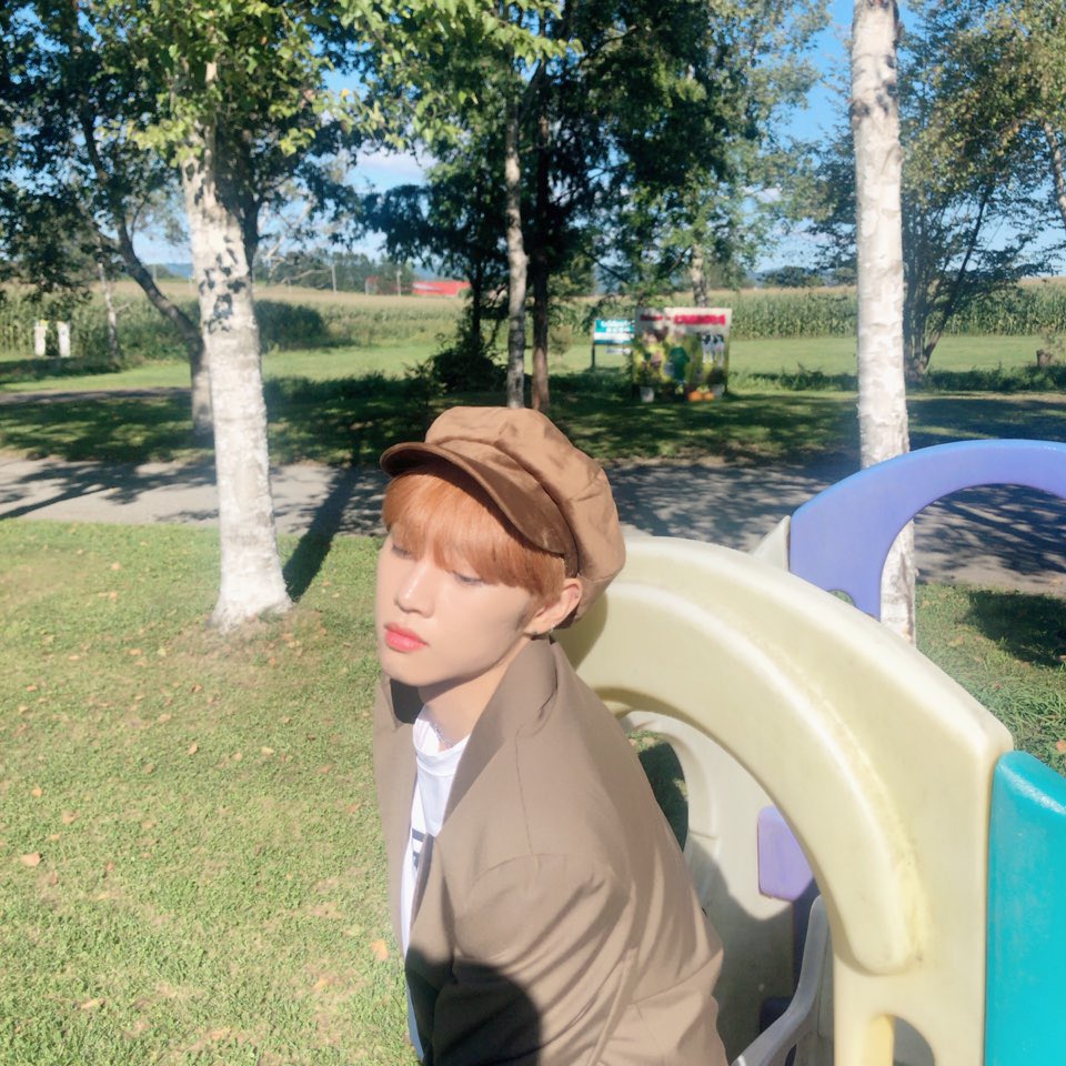 WE_THE_BOYZ's tweet photo. [선우] 더비 미안🙁 ㅜ..
브이앱은 지금 못해서♡ 사진 많이 올릴게요💋💋 (반성하는 표정) https://t.co/jPWCEbfCPz