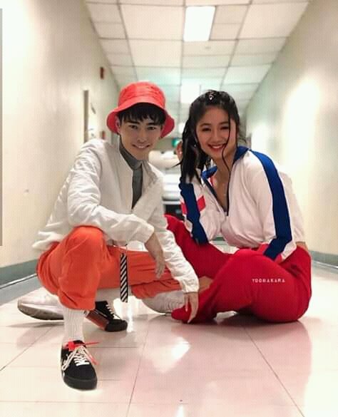 PhenaiM's tweet photo. itong pic talaga gusto ko kakainlove ngiti nang dalawa.

KAORI ForMakeItWithYou https://t.co/Oc1lOQKp8c