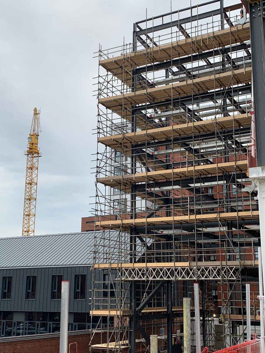dangle20162160's tweet photo. block 7 nearly complete at bath lane , credit to all operatives involved , great work @WinvicLtd @Scaff_Serv_Ltd @Mw5205Warren @AdamBradbury2 @Creator_Designs https://t.co/yZm4B859tT