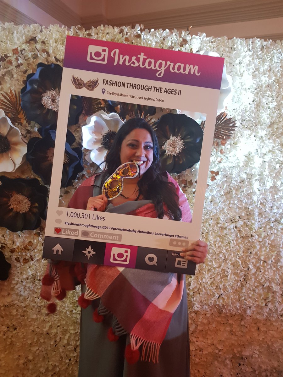 irelandscurves's tweet photo. What a weekend!! Have to love #bankhoildays Attended a #mascaradeball #neonatal #charity Such a great cause #heartbreak and #happiness in one sitting! Wonderful work going on well done @SinadHunter1 https://t.co/HU8apWoE7l