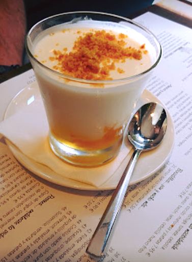 DanishXBT's tweet photo. Un postre rico y a seguir con la jornada.
#bidebide #donostia #sansebastian #bar #restaurante #postrescaseros #postre #comidas #cenas #euskadi #foodies https://t.co/4SoWMnB1Nf