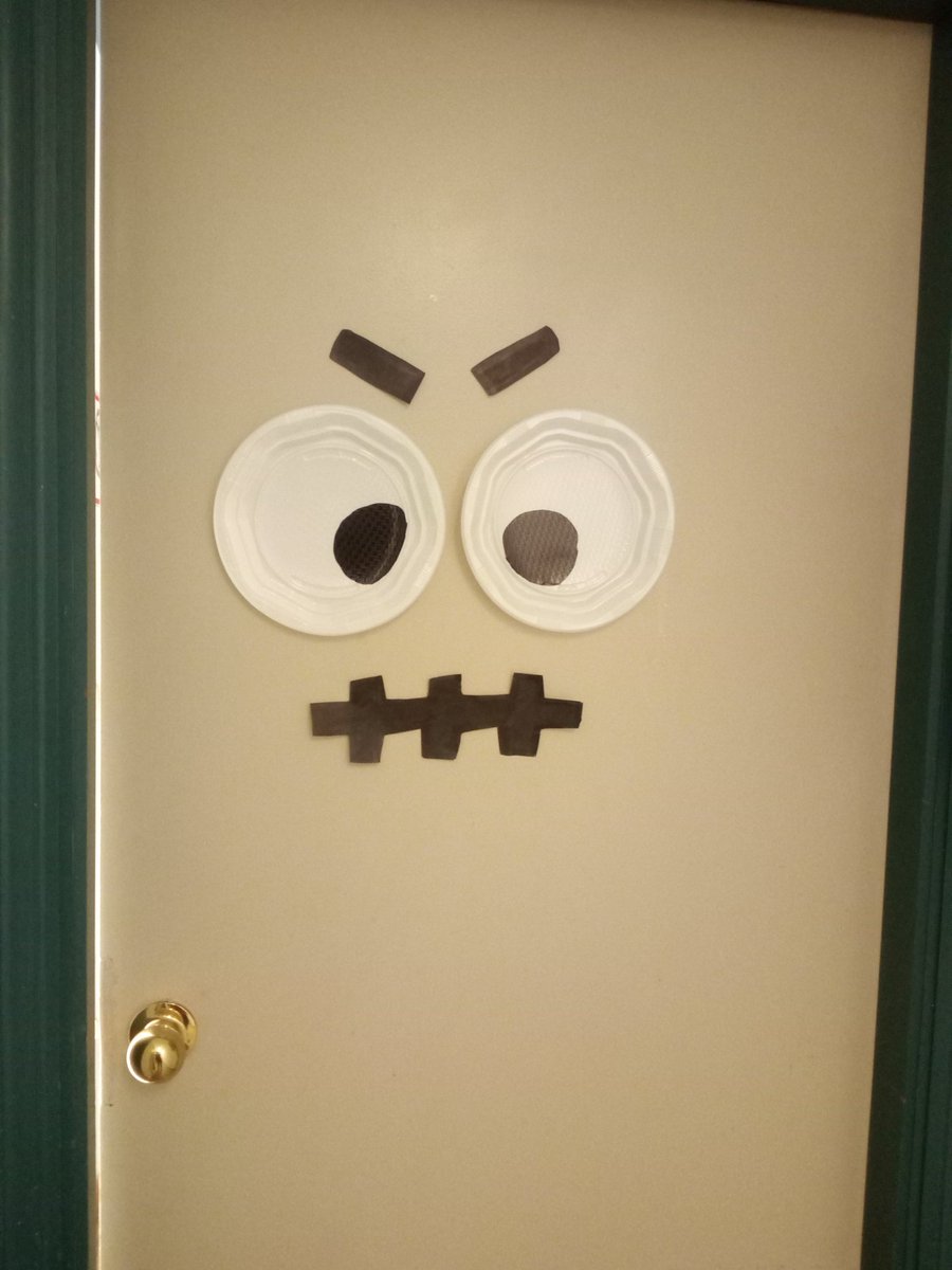PuntoVuelaPuche's tweet photo. Terror en el Puche😱👻💀 Nuestro centro está listo para vivir un #Halloween19 de miedo. #creatividadTIC en #CapiPuche https://t.co/ieYK3HHlYi