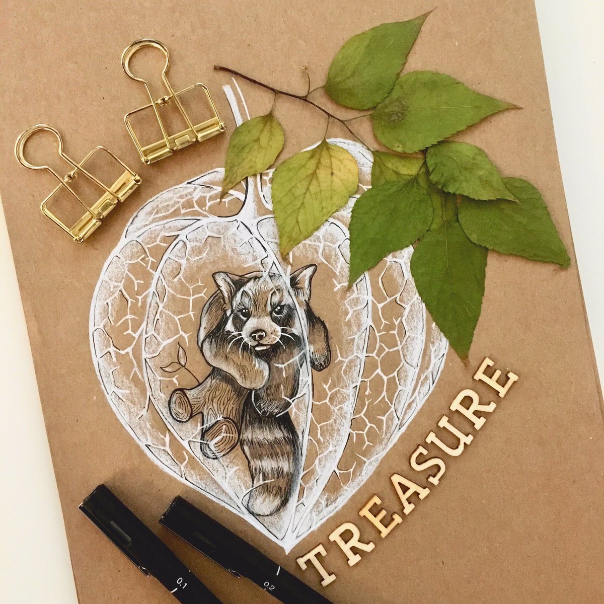 arkberries's tweet photo. T R E A S U R E
Day 21
Its the time of year where you see your favourite autumn colours in the trees. I've always wanted to draw these Chinese Lantern Plants, I really love how they look in their skeletal form when they dry. 
#inktober #inktober2019 #treasure  #inktobertreasure https://t.co/sdn9AfwaEF