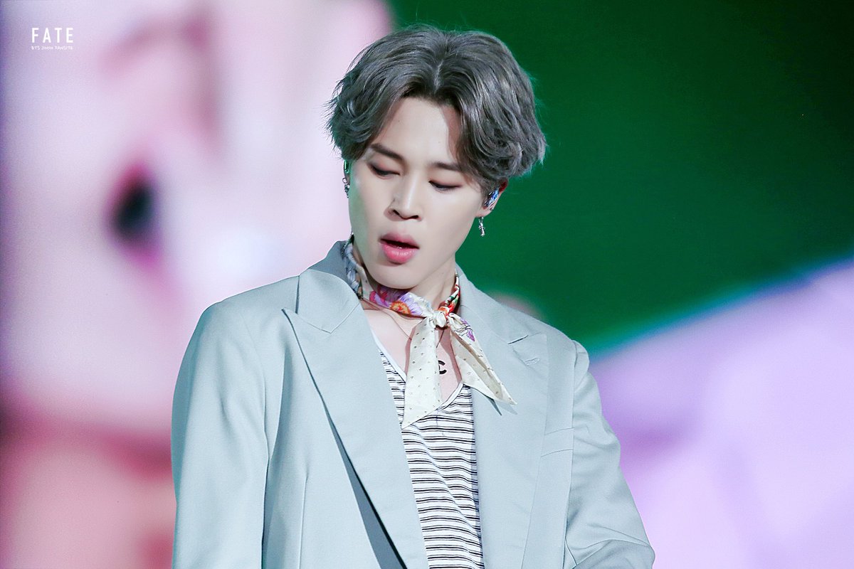 fate_jimin's tweet photo. 191029 SYS in Seoul Final HD 

#지민 #JIMIN #방탄소년단 #BTS⁠ ⁠⁠ ⁠@BTS_twt https://t.co/5GwPgWnROV