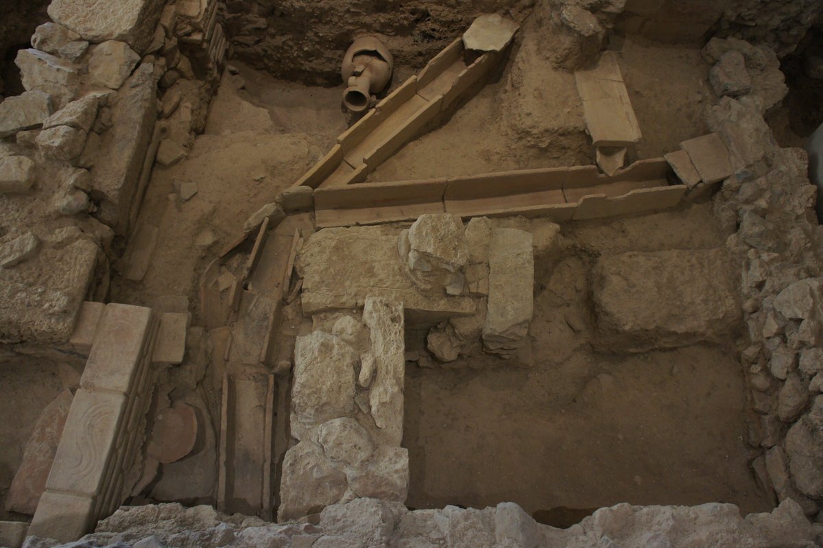 I recommend checking out this stunning siteI know this thread sounds silly, but the site is beautifully restored, and the engineering marvels of these substructures are clear to all. I heard tourists in 4 or 5 languages discussing drainage! That’s a win for archaeology/21