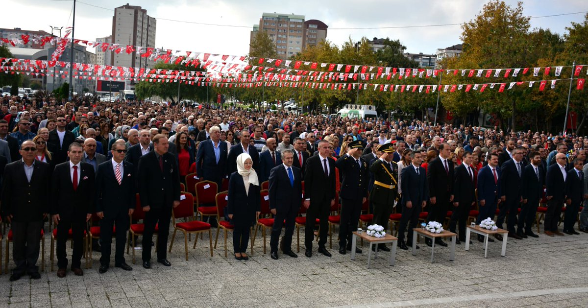 Beylikduzu_mem's tweet photo. Mustafa Kemal Atat��rk'ün bizlere armağan ettiği Cumhuriyet 96 yaşında. Kutlu olsun. Kaymakamlığımız himayesinde  Müdürlüğümüz ve Beşir Balcıoğlu AL koordinesinde düzenlenen tören biribirinden değerli etkinlikler, halkımızın yoğun katılımı ve coşkuyla kutlandı. 
@Yafesbakirci https://t.co/f3YjzUApTE
