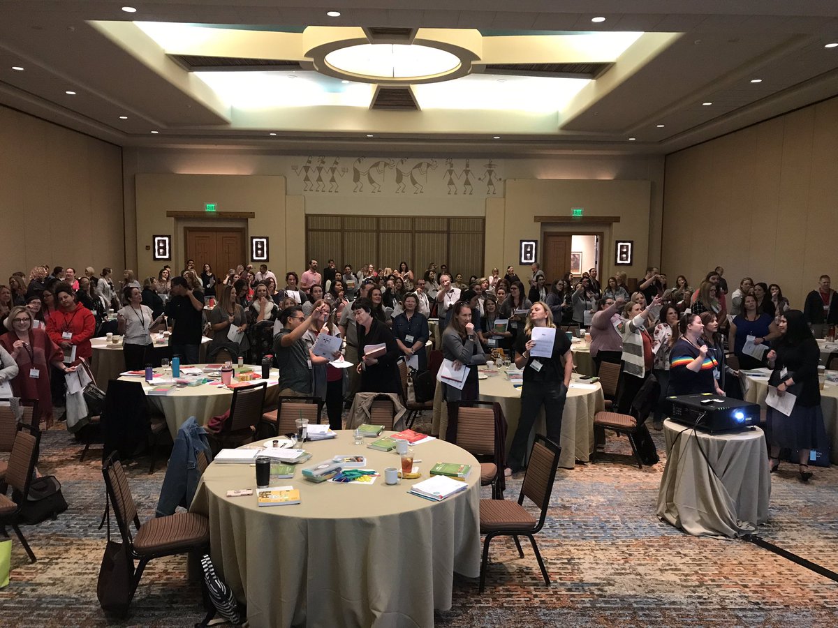 conniehamilton's tweet image. We are off and running in #VLMath. How many squares are in this grid?